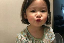 网红小女孩胖脸